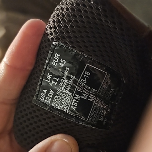 Wood boots - Picture 3 of 4